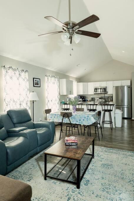 Happy Beach House In Biloxi Buitenkant foto